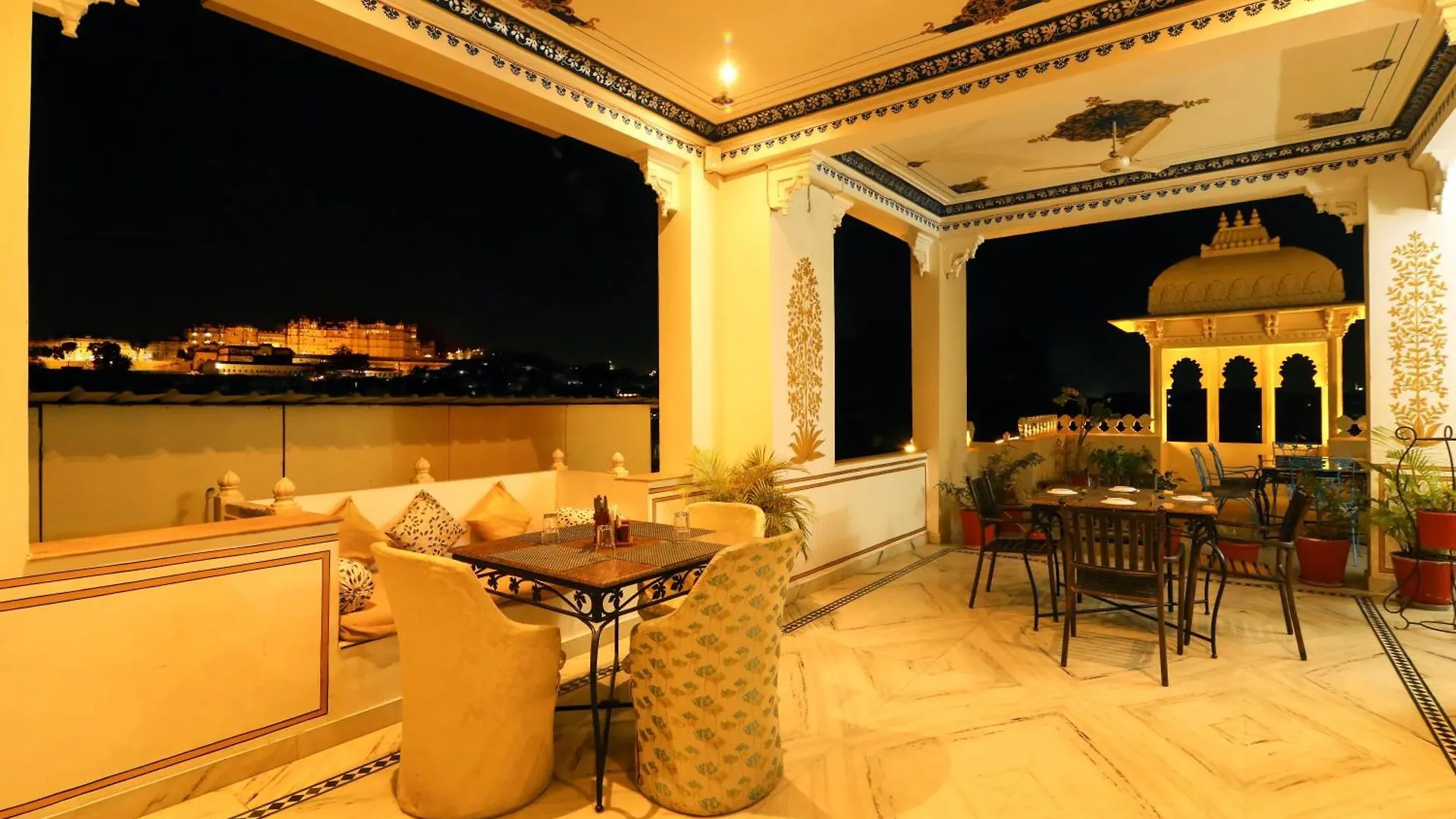 Boheda Palace Udaipur Otel